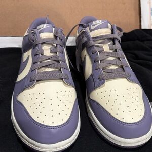 Nike Dunk Low “Purple Pulse / Sail”